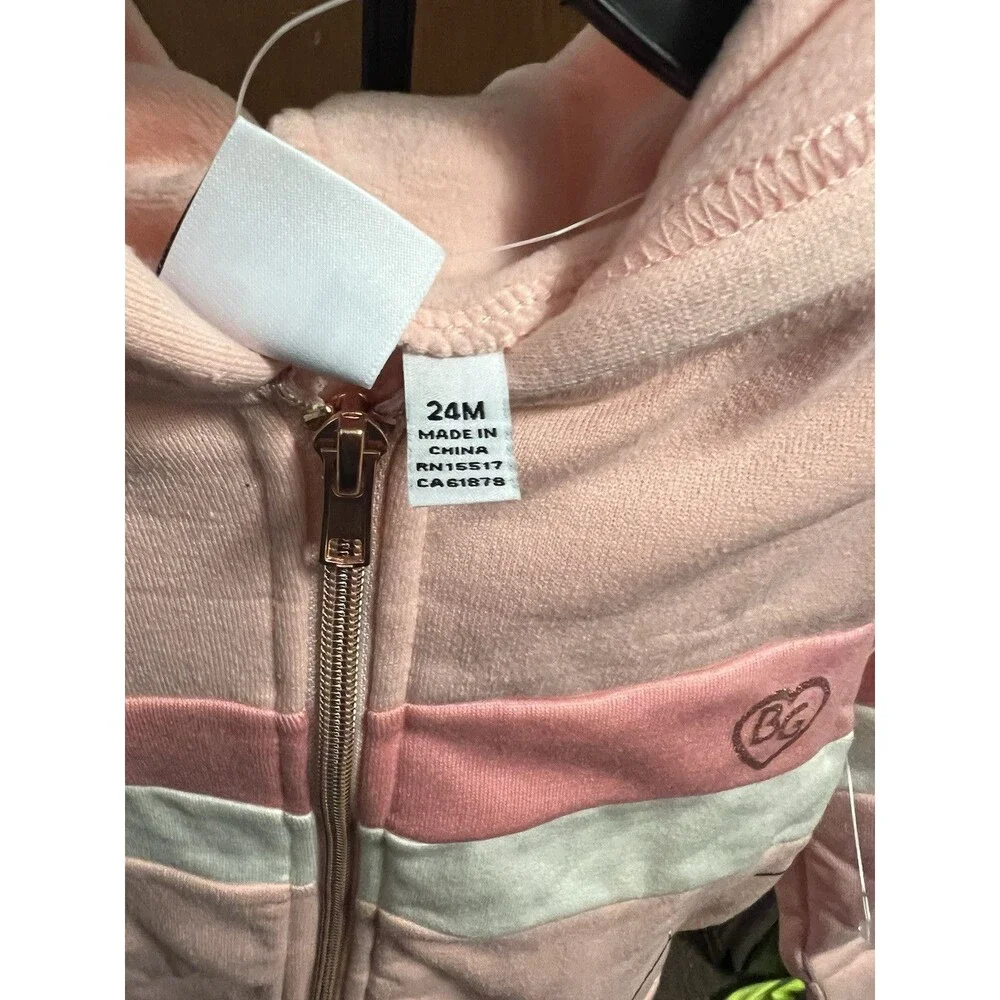 Carters 2 piece   set 24 Months